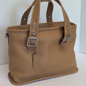 Vintage Coach Tan Leather Tote Bag Purse #E9P-9063 Silver Hardware